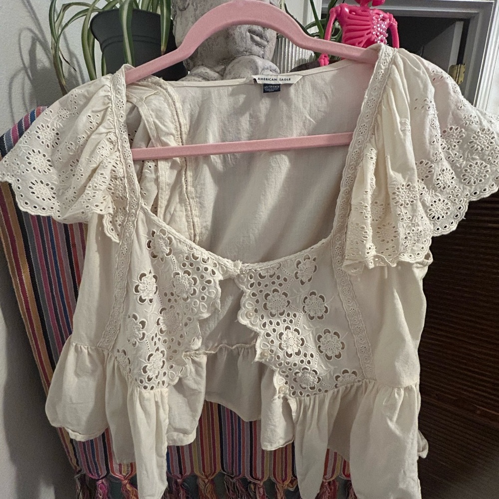American Eagle Outfitters Cream Lace Blouse